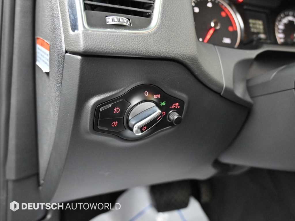 Audi Q5 — photo 16