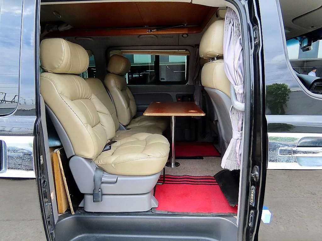 Hyundai Starex — photo 07