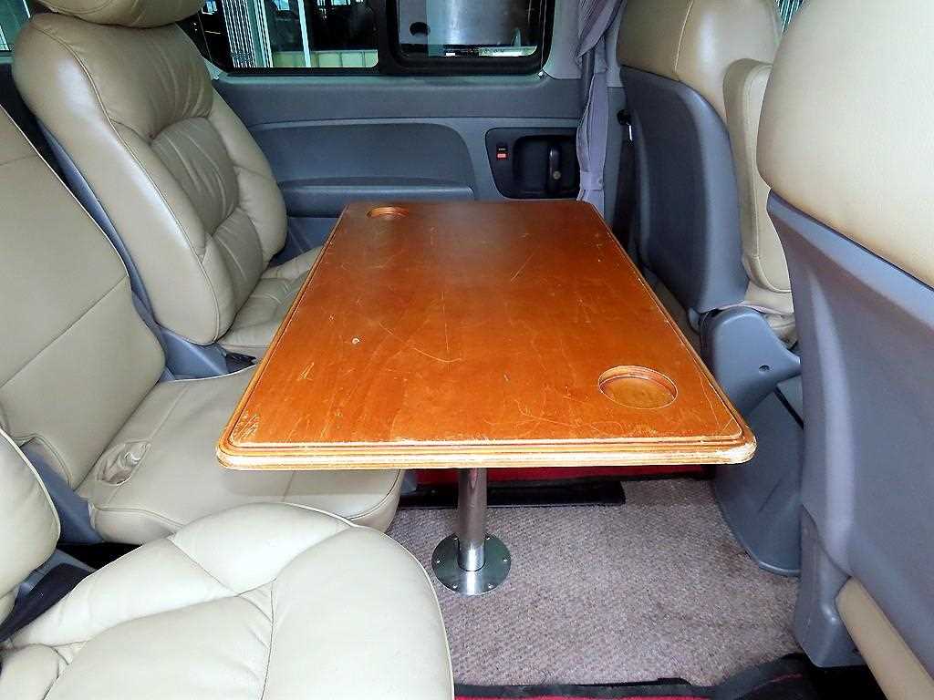 Hyundai Starex — photo 13