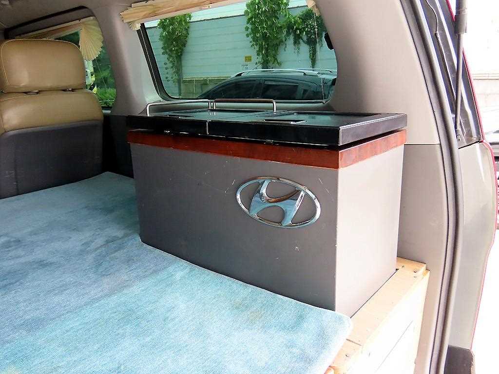 Hyundai Starex — photo 15