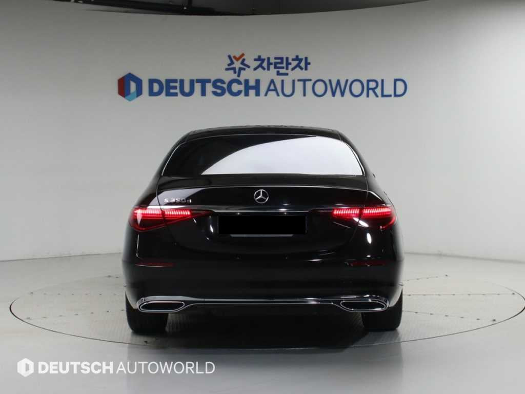 Mercedes-Benz S-Class — photo 04