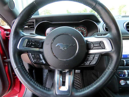 Ford Mustang — photo 08