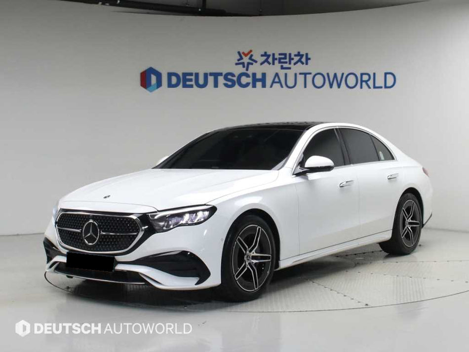 Mercedes-Benz E-Class — photo 01