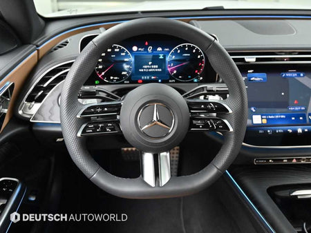Mercedes-Benz E-Class — photo 13