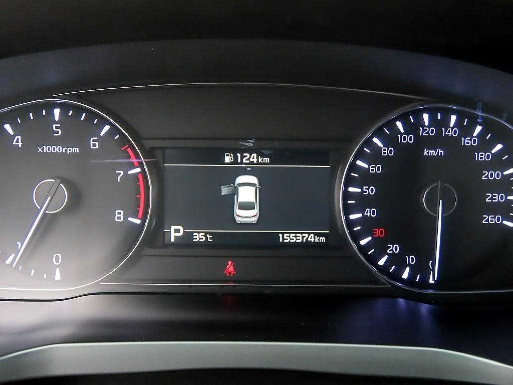 Kia K7 — photo 09