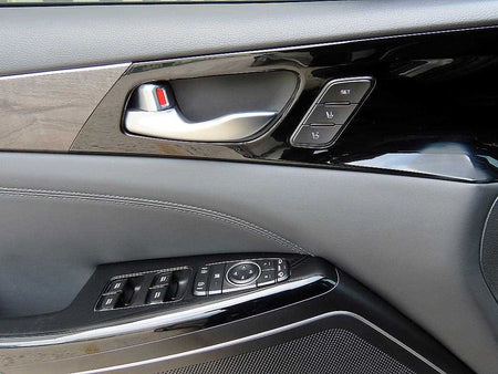 Kia K7 — photo 11