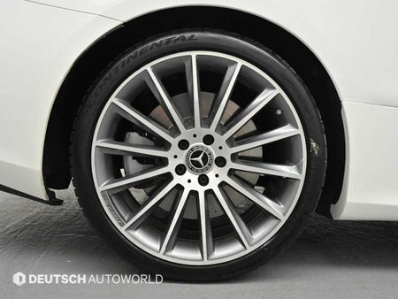 Mercedes-Benz E-Class — photo 06