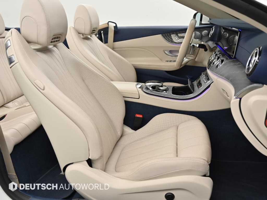 Mercedes-Benz E-Class — photo 10