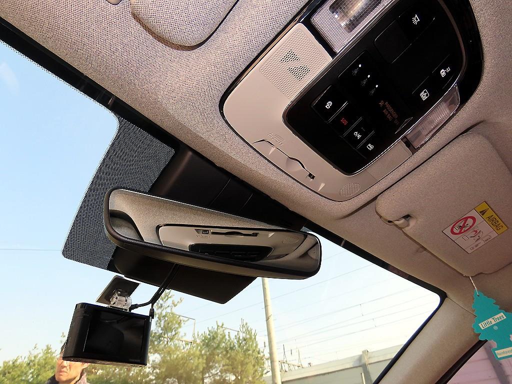 Hyundai Sonata — photo 15