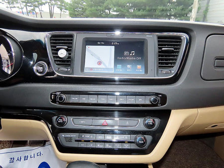 Kia Carnival — photo 14