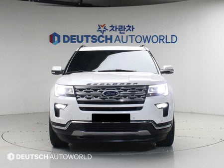 Ford Explorer — photo 03