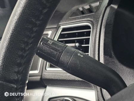 Ford Explorer — photo 17