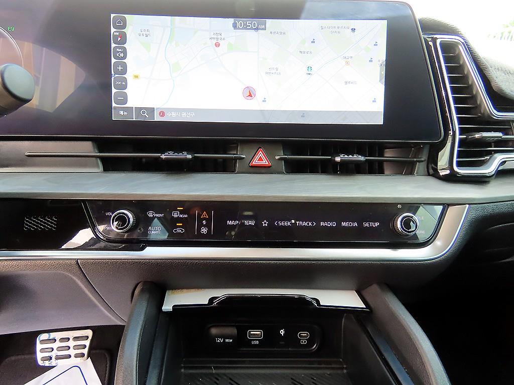Kia Sportage — photo 13