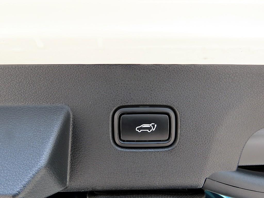Kia Sportage — photo 17