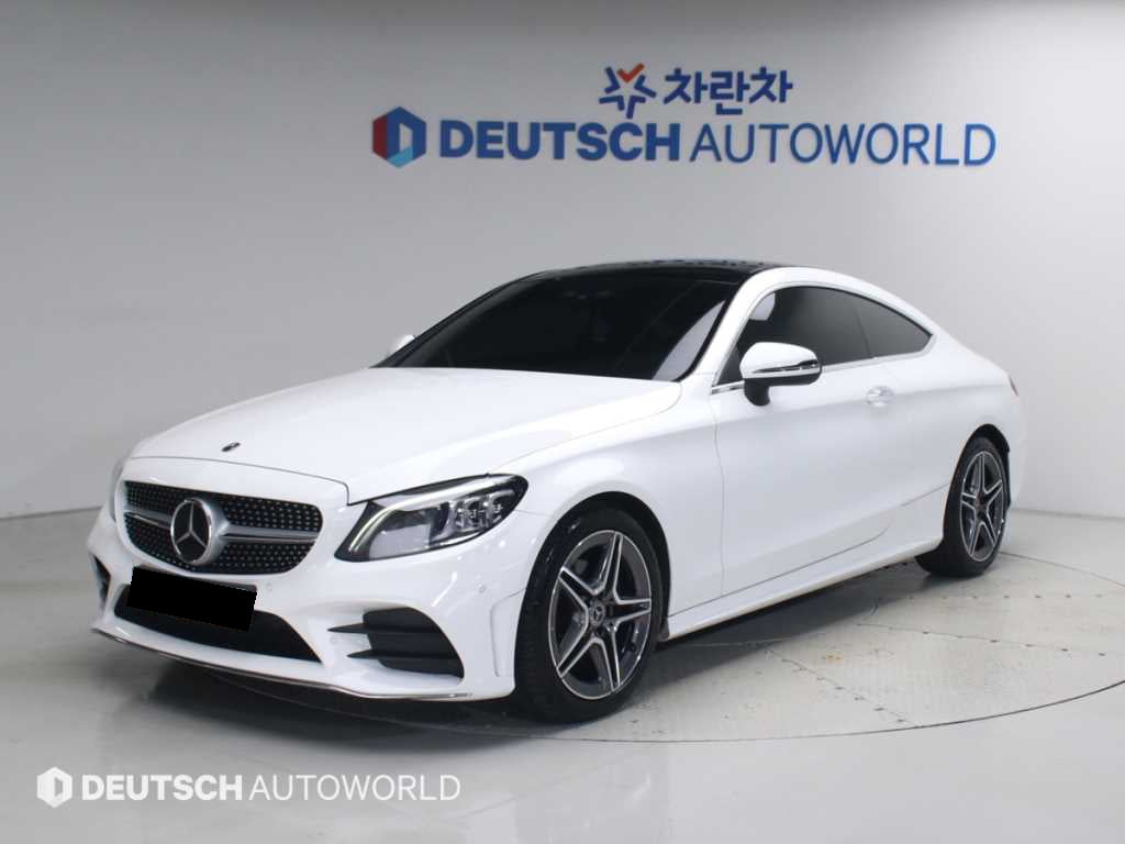 Mercedes-Benz C-Class — photo 01