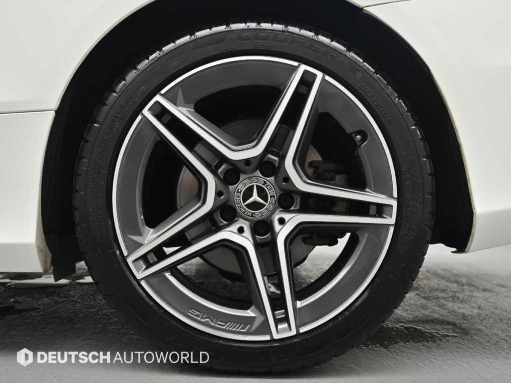Mercedes-Benz C-Class — photo 05
