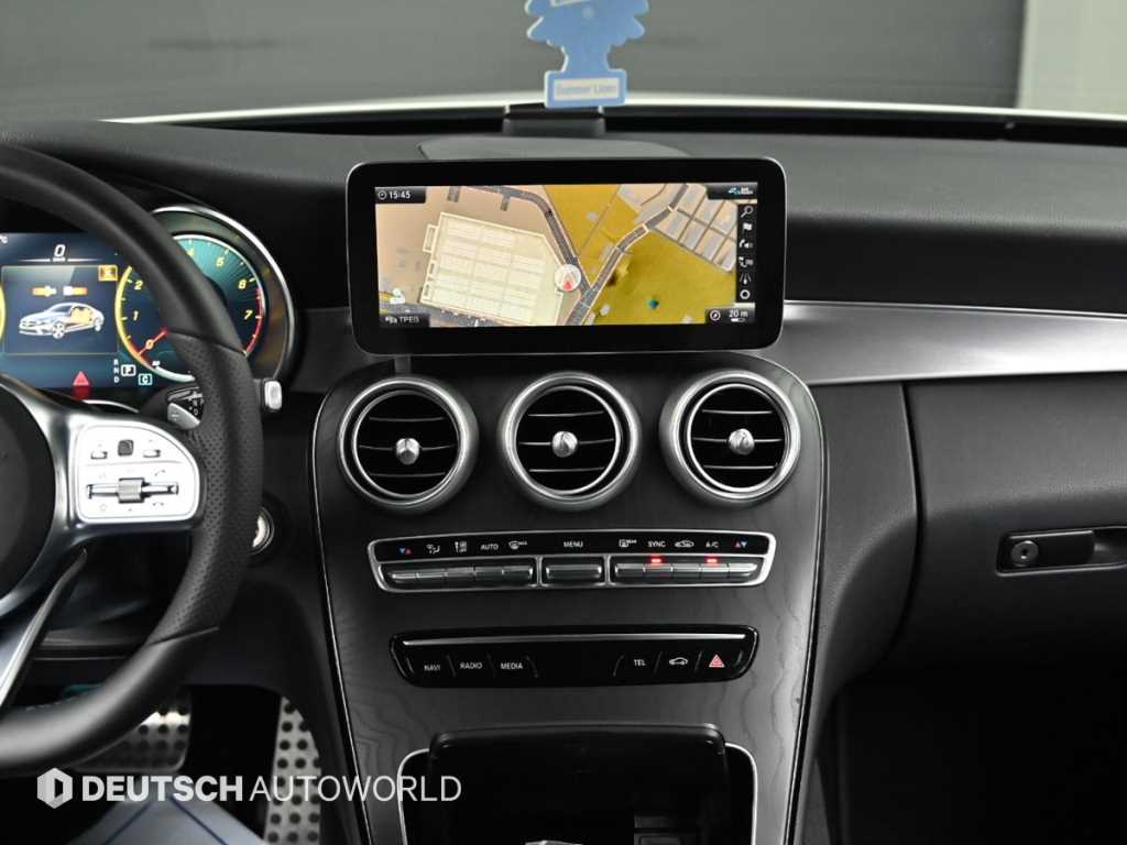Mercedes-Benz C-Class — photo 14