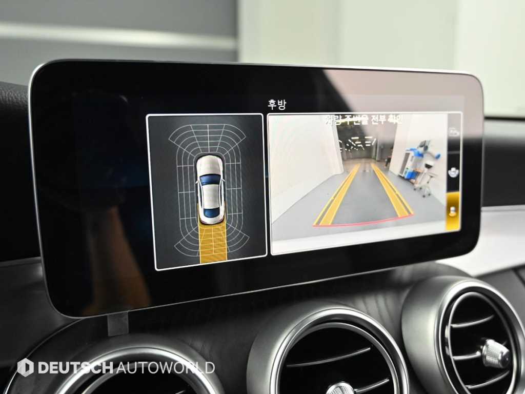 Mercedes-Benz C-Class — photo 15