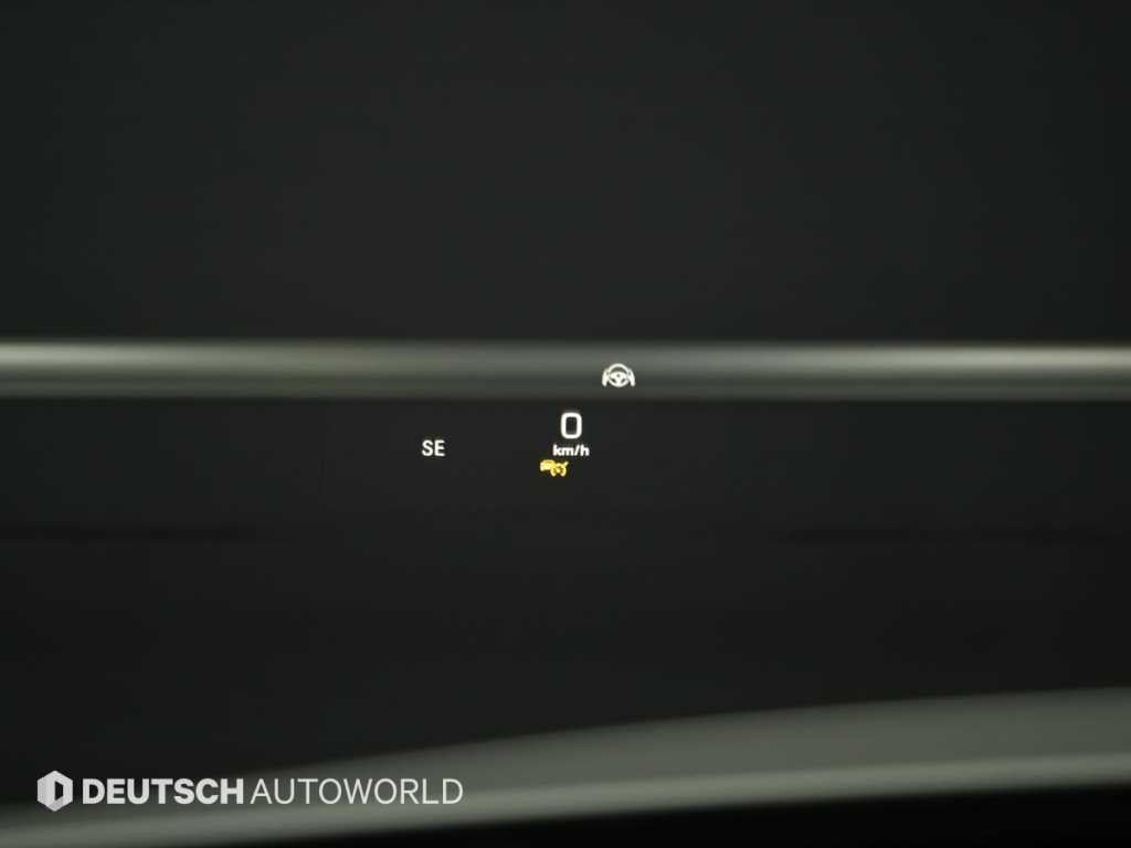 Mercedes-Benz C-Class — photo 17
