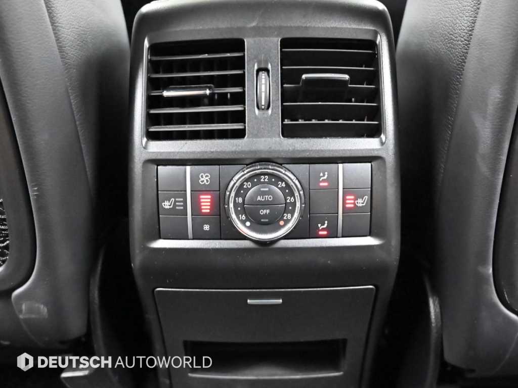 Mercedes-Benz GLE-Class — photo 16