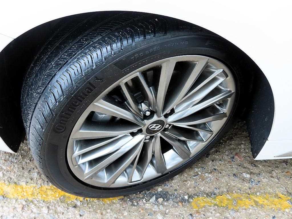 Hyundai Grandeur — photo 20