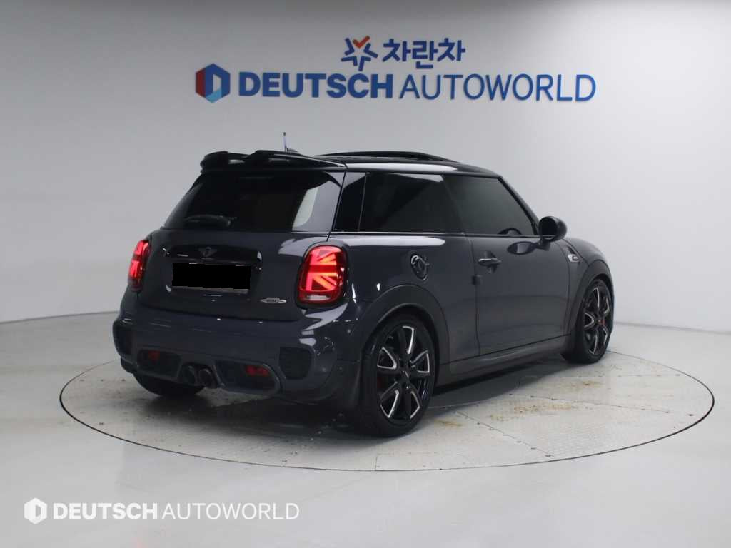 Mini Cooper — photo 02