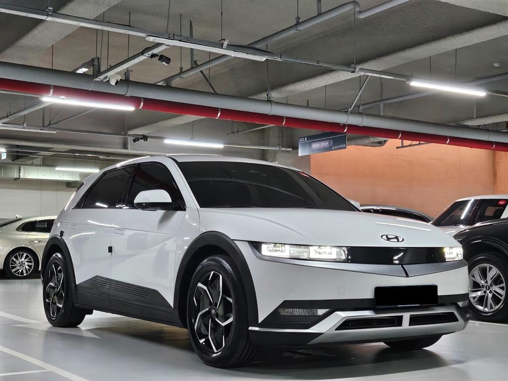 Hyundai Ioniq5 — photo 02