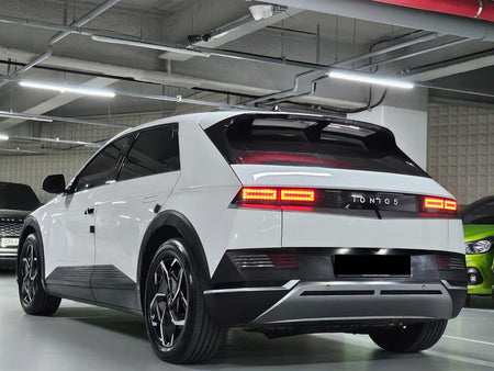 Hyundai Ioniq5 — photo 03