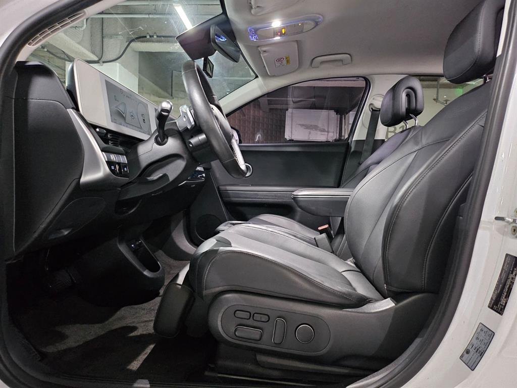 Hyundai Ioniq5 — photo 06