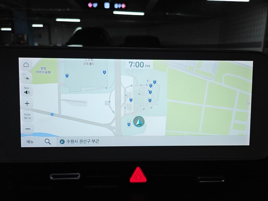 Hyundai Ioniq5 — photo 12