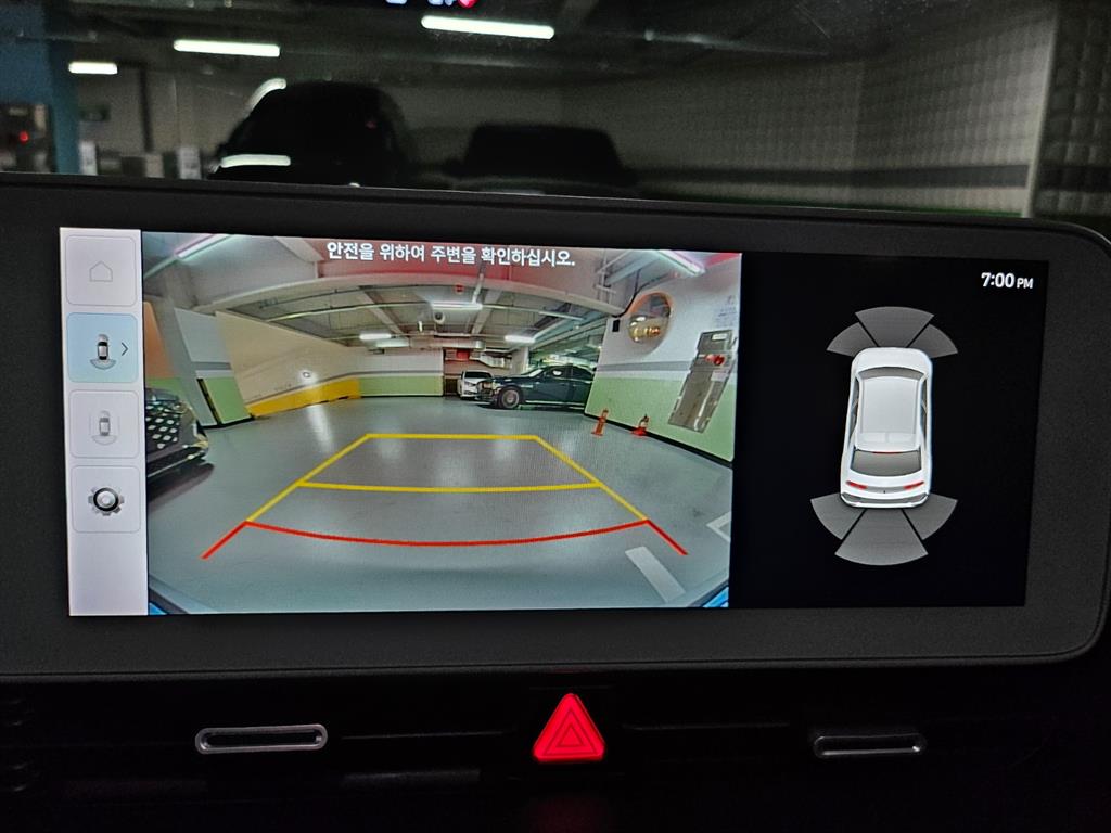 Hyundai Ioniq5 — photo 13