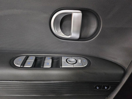Hyundai Ioniq5 — photo 17