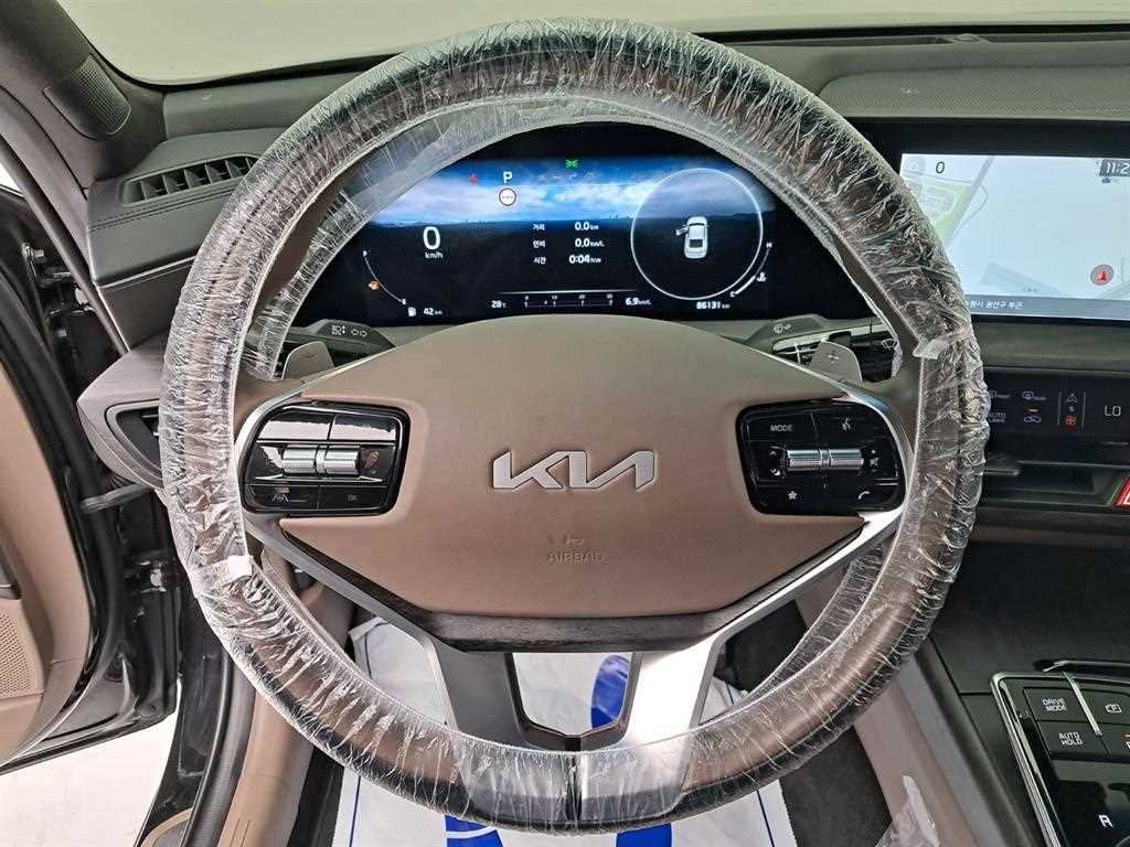 Kia K8 — photo 07