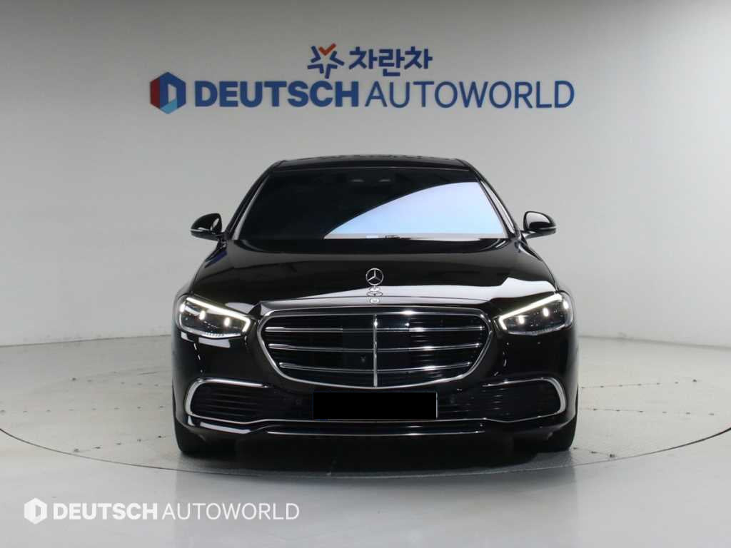 Mercedes-Benz S-Class — photo 03