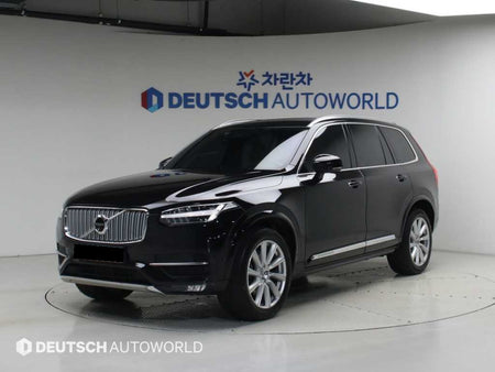 Volvo XC90 — photo 01