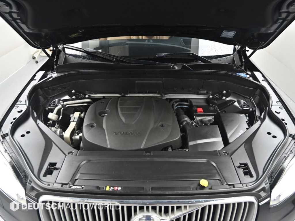 Volvo XC90 — photo 06