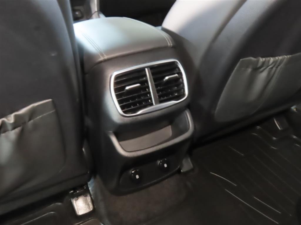 Hyundai Santafe — photo 14