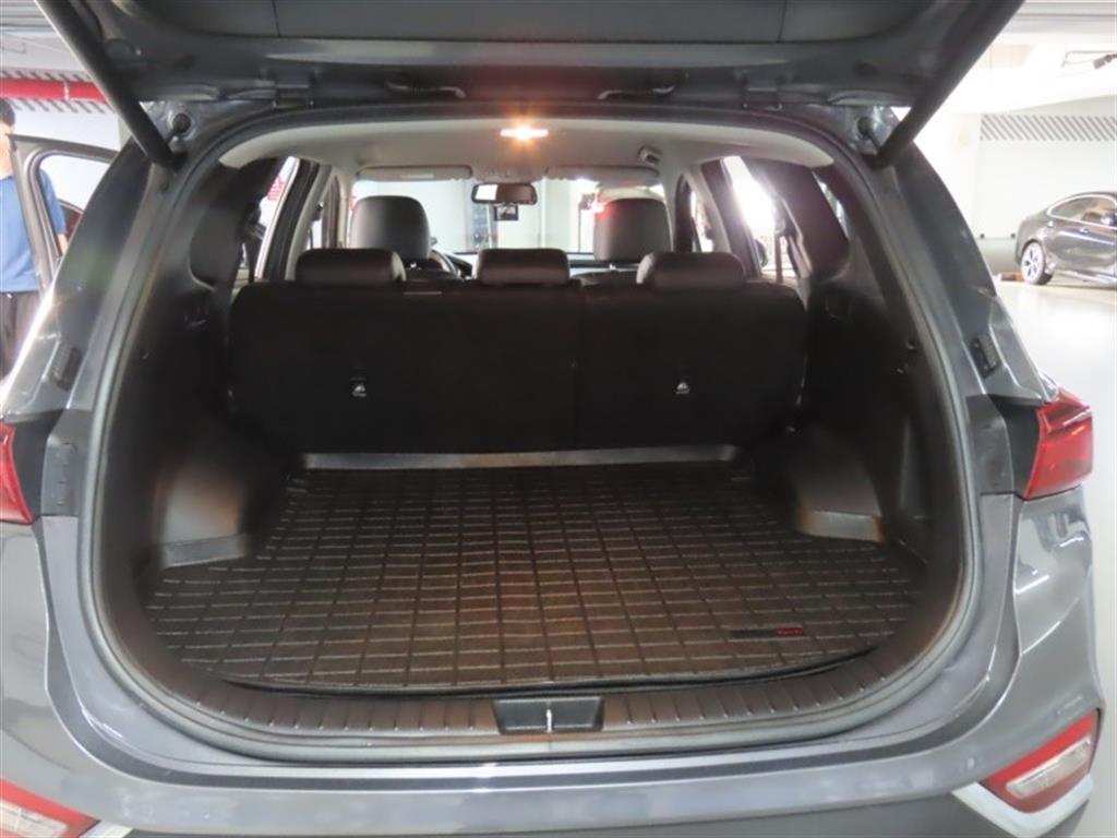 Hyundai Santafe — photo 18