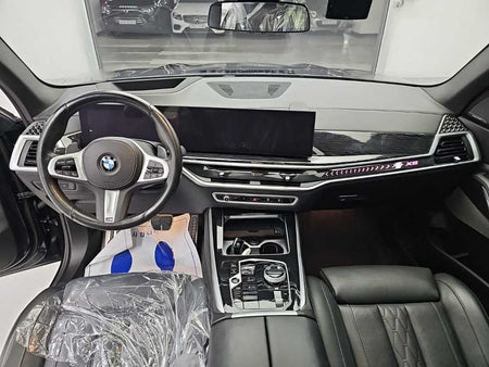 BMW X5 — photo 07