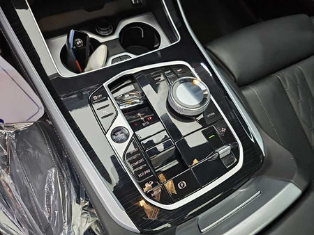 BMW X5 — photo 08