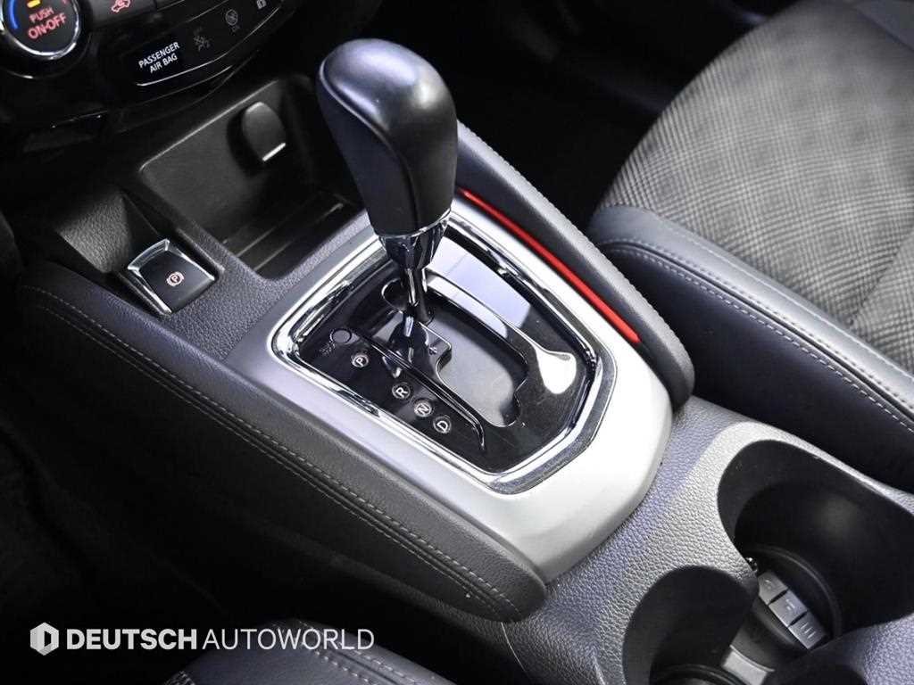Nissan Qashqai — photo 09