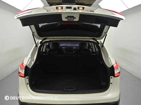 Nissan Qashqai — photo 20