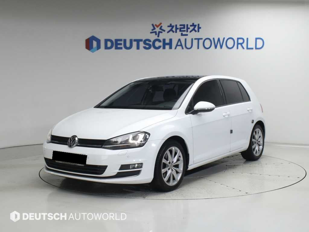 Volkswagen Golf — photo 01