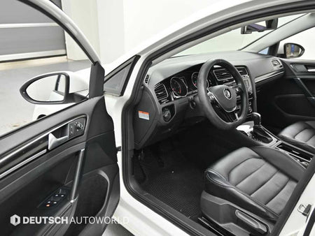 Volkswagen Golf — photo 11