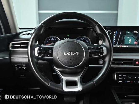 Kia K5 — photo 13