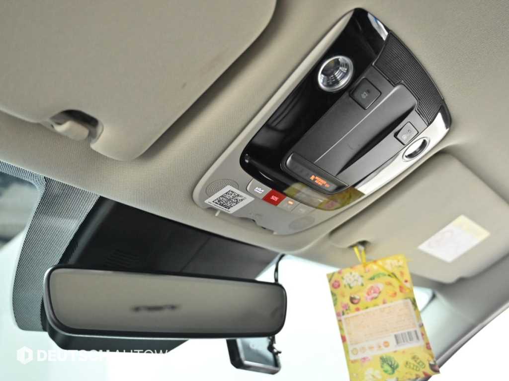 Kia K5 — photo 18