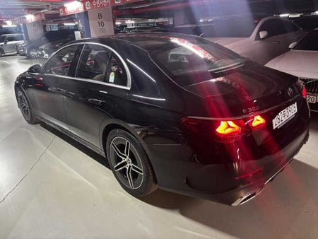 Mercedes-Benz E-Class — photo 05