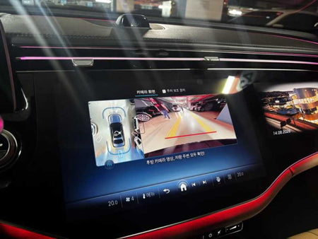 Mercedes-Benz E-Class — photo 13
