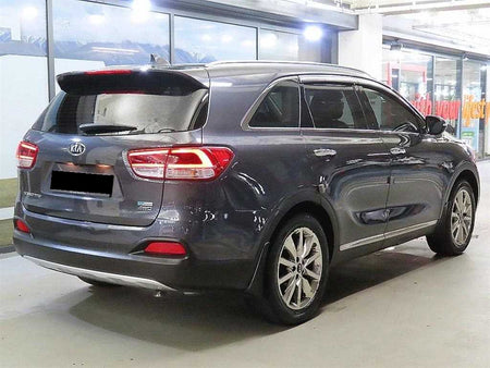Kia Sorento — photo 04