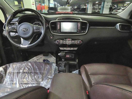 Kia Sorento — photo 10